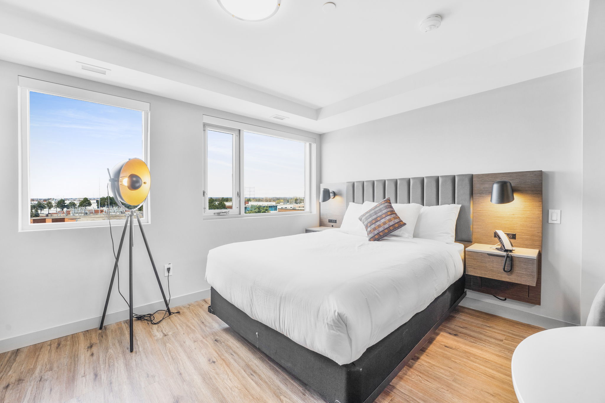 2 Bedroom Deluxe Queen Suite with Sofa Bed | Skye Residences