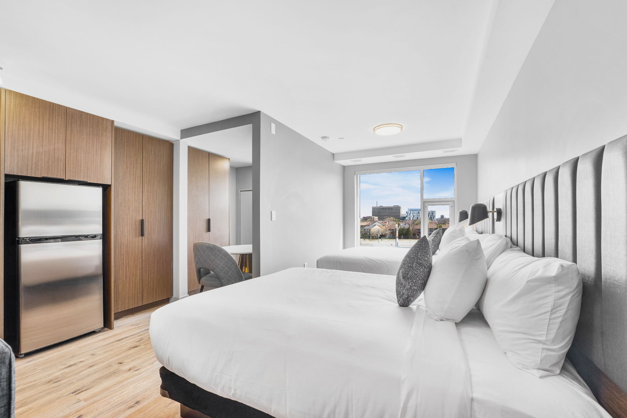 2 Bedroom Queen Suite with Sofa Bed |Washer & Dryer in All Suites| Sky Residences Near Toronto Airport